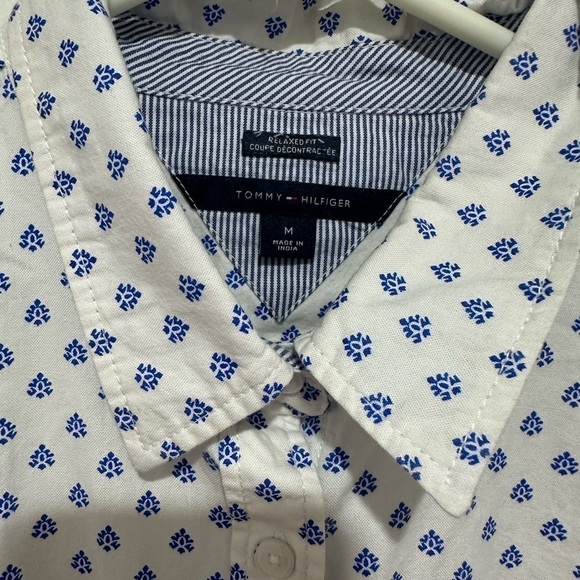 Tommy Hilfiger long sleeve button up shirt - Picture 3 of 4